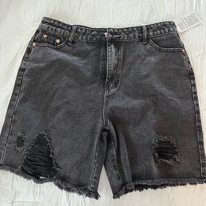 Beyond’s women’s shorts